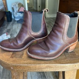 Red Wing Shoes "Harriet" Heeled Boots! (6.5)